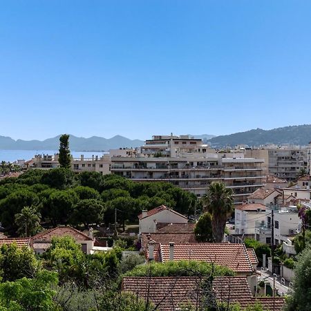 Appartement Grand T3 Juan les Pins, 2 balcons, proche plage à Antibes Extérieur photo