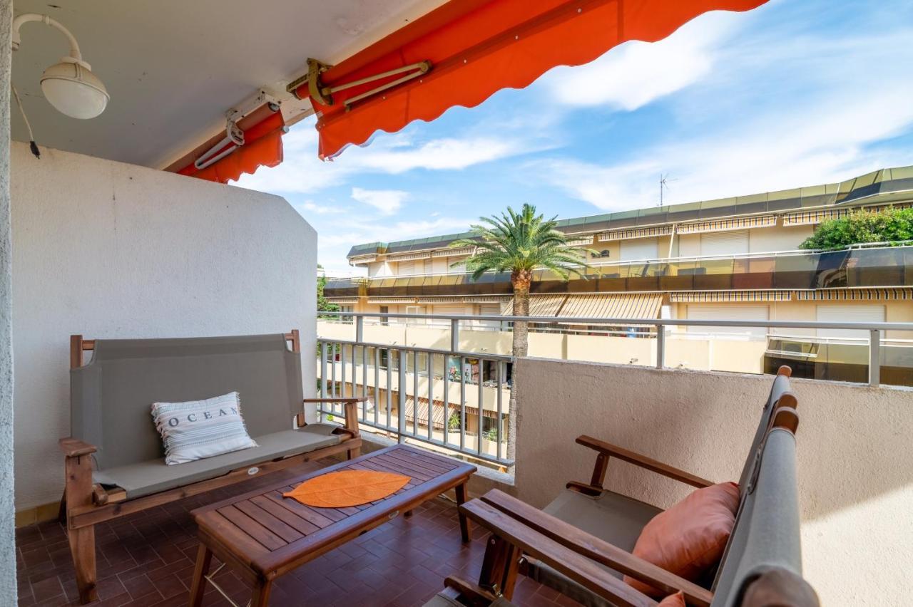 Appartement Grand T3 Juan les Pins, 2 balcons, proche plage à Antibes Extérieur photo